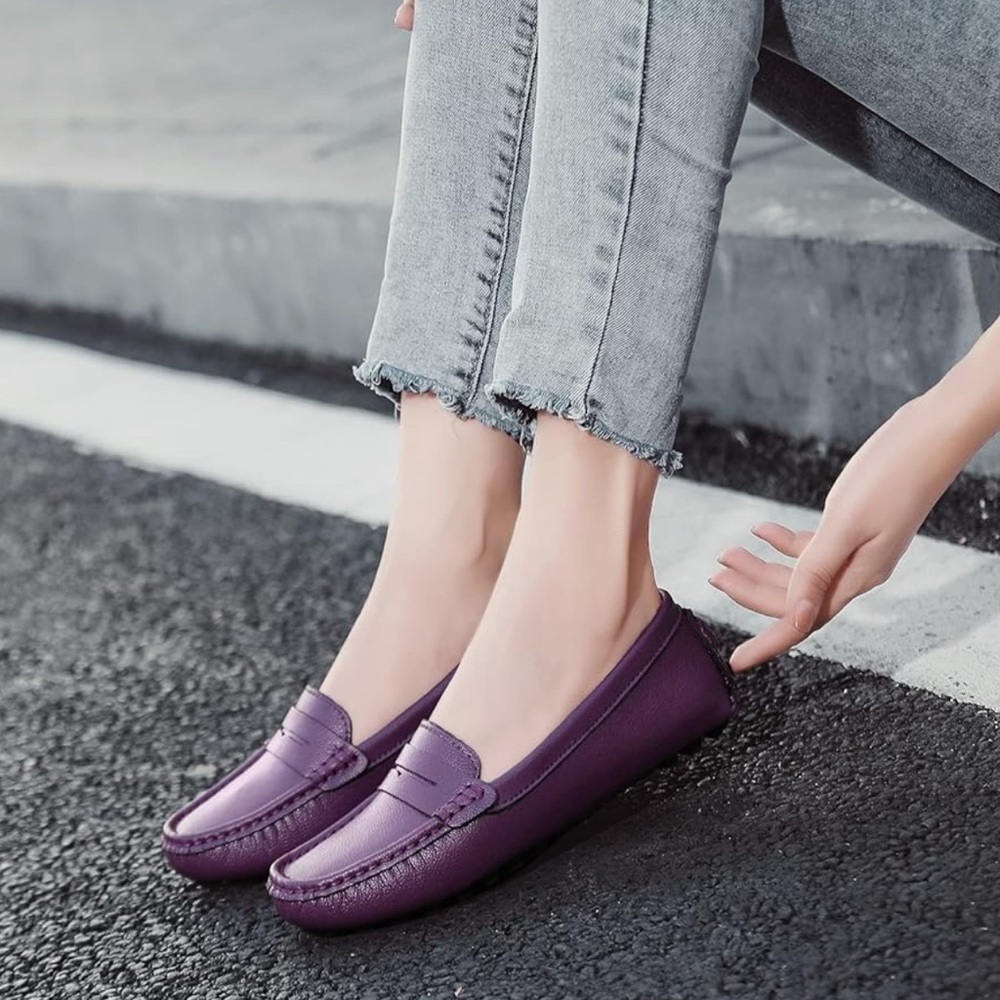 Elegant Women's Purple Loafers